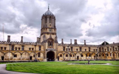 出國留學(xué)英國好用APP推薦