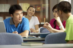 美國留學(xué)：網(wǎng)申遞交申請(qǐng)材料時(shí)，這7個(gè)細(xì)節(jié)必須