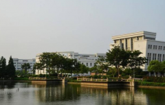 加拿大留學篇丨2019年終盤點+2020年留學新政策變