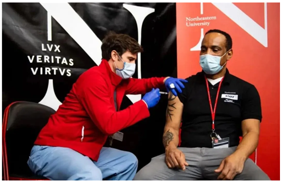 秋季返校美國多所大學(xué)要求學(xué)生接種新冠疫苗